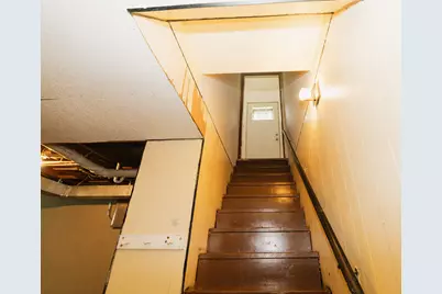 3820 W Iona Ter, Milwaukee, WI 53221 - Photo 19