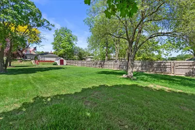 429 E Armour Ave, Milwaukee, WI 53207 - Photo 41