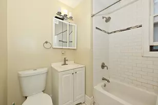 2747 N Bremen St, Milwaukee, WI 53212 - Photo 21