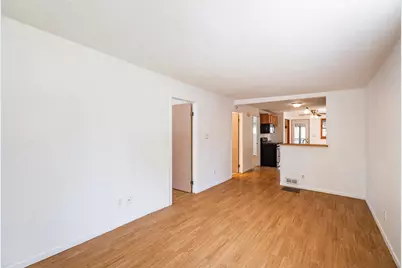 1512  Kane St, La Crosse, WI 54603 - Photo 3
