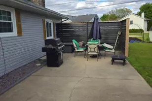 2260 Cobblestone Ln, Beloit, WI 53511 - Photo 13