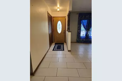 2260  Cobblestone Ln, Beloit, WI 53511 - Photo 17