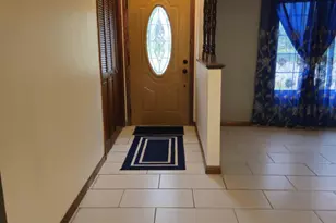 2260 Cobblestone Ln, Beloit, WI 53511 - Photo 17