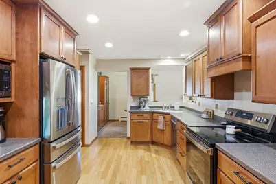 4455 N 143rd St, Brookfield, WI 53005 - Photo 5