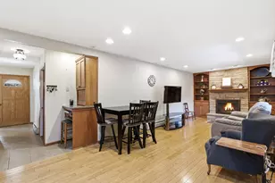 4455 N 143rd St, Brookfield, WI 53005 - Photo 17