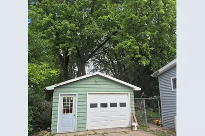 517 N Wisconsin St, Elkhorn, WI 53121 - Photo 3