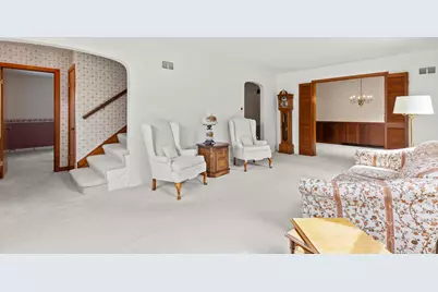 531  Oak St, South Milwaukee, WI 53172 - Photo 7