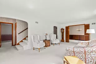 531 Oak St, South Milwaukee, WI 53172 - Photo 7