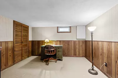 531  Oak St, South Milwaukee, WI 53172 - Photo 31