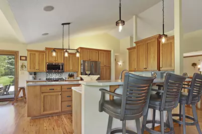 6724  Horseshoe Trl, Burlington, WI 53105 - Photo 9