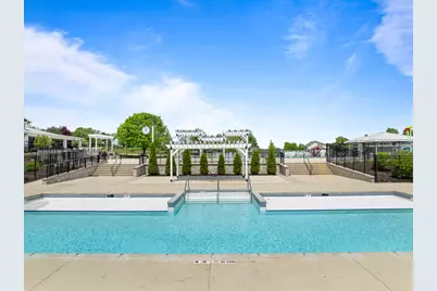 1654  Woodland Dr #12-55, Geneva, WI 53147 - Photo 3
