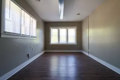 3273 N 17th St, Milwaukee, WI 53206 - Photo 3