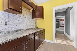 2163 N 38th St, Milwaukee, WI 53208 - Photo 11