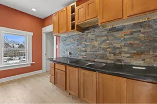 2163 N 38th St, Milwaukee, WI 53208 - Photo 13