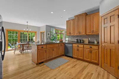 W72N447  Mulberry Ave, Cedarburg, WI 53012 - Photo 21
