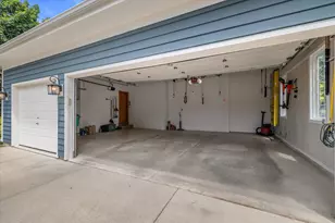 W72N447 Mulberry Ave, Cedarburg, WI 53012 - Photo 41