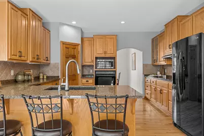 W72N447  Mulberry Ave, Cedarburg, WI 53012 - Photo 17