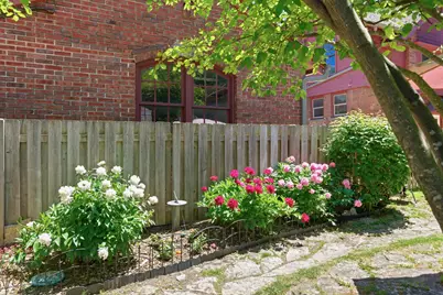 6934  Cedar St, Wauwatosa, WI 53213 - Photo 39