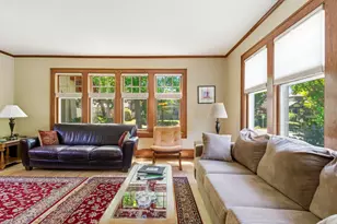 6934 Cedar St, Wauwatosa, WI 53213 - Photo 15