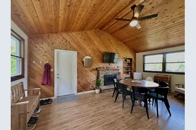 S69W16890  Parkland Dr, Muskego, WI 53150 - Photo 11