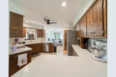 S69W16890  Parkland Dr, Muskego, WI 53150 - Photo 17