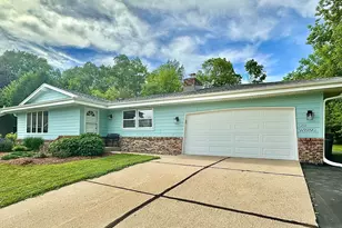 S69W16890 Parkland Dr, Muskego, WI 53150 - Photo 3