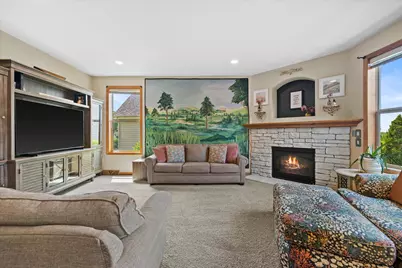 2106  Deer Path, Waukesha, WI 53189 - Photo 11