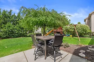 2106 Deer Path, Waukesha, WI 53189 - Photo 3