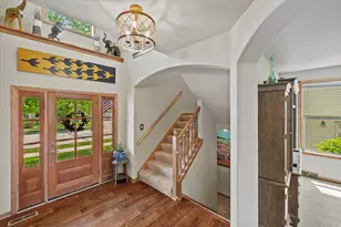 2106 Deer Path, Waukesha, WI 53189 - Photo 9
