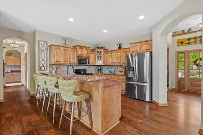2106  Deer Path, Waukesha, WI 53189 - Photo 17