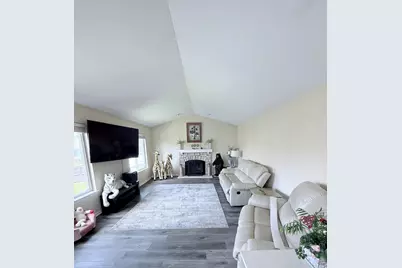 6606  102 Ave, Kenosha, WI 53142 - Photo 11