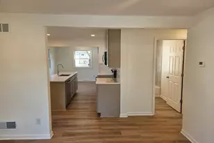 1634 Michigan Ave, South Milwaukee, WI 53172 - Photo 9