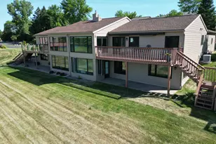 3350 Bayside Ct, La Crosse, WI 54601 - Photo 3