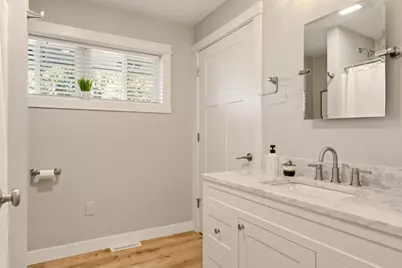 514  Oak Forest Dr, Onalaska, WI 54650 - Photo 5
