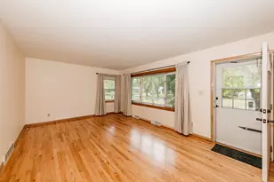 N78W16300 Carl Ross Dr, Menomonee Falls, WI 53051 - Photo 5