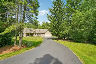8040 W S County Line Rd, Franklin, WI 53126 - Photo 45