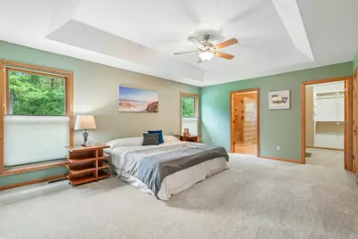 8040 W South County Line Rd, Franklin, WI 53126 - Photo 13