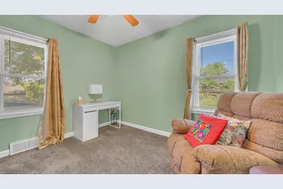 2235 N 23 Rd St, Sheboygan, WI 53083 - Photo 15