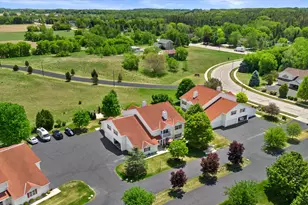 723 Wood River Ct, West Bend, WI 53095 - Photo 23