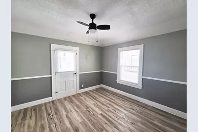 732  Arthur Ave, Racine, WI 53405 - Photo 25