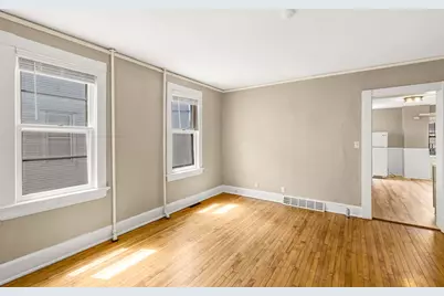 1729 N Warren Ave #1731, Milwaukee, WI 53202 - Photo 25