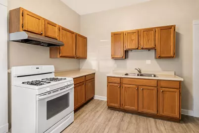 1729 N Warren Ave #1731, Milwaukee, WI 53202 - Photo 33