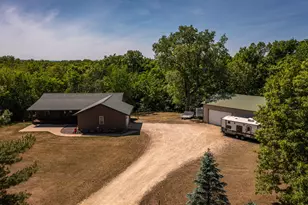 N7341 County Rd XX, Holland, WI 54636 - Photo 37