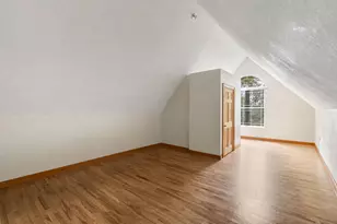 2630 N Bartlett Ave, Milwaukee, WI 53211 - Photo 13