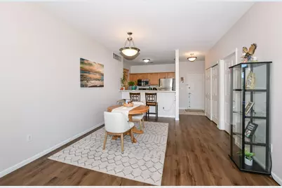 6955 S S Riverwood Blvd #211, Franklin, WI 53132 - Photo 5