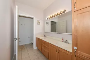 6955 S Riverwood Blvd, Franklin, WI 53132 - Photo 11