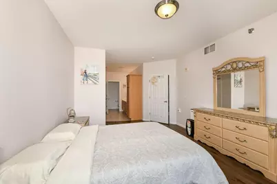 6955 S S Riverwood Blvd #211, Franklin, WI 53132 - Photo 9