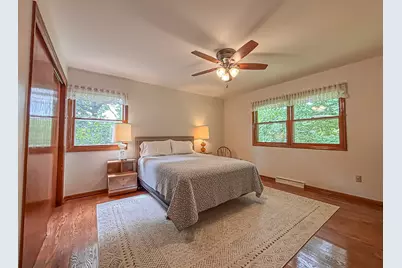 W274N4237  Clara Ct, Pewaukee, WI 53072 - Photo 27