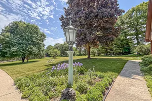 W274N4237 Clara Ct, Pewaukee, WI 53072 - Photo 43