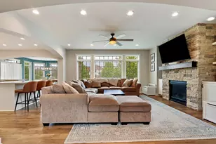 4222 98th St, Pleasant Prairie, WI 53158 - Photo 7